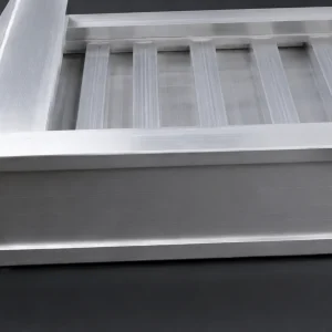 Detail of 8 ft Heavy-duty Aluminum Ramp
