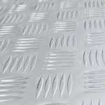 Detail of 30'' Aluminum Toolbox silver