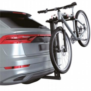 1.Fits most bikes 2.Available for 2"hitch sizes 3.Bike rack with safety pin 4.Quickly attach bikes and easily secure them to the rack using the ratcheting cradle strap 5.Easily fold down bike arms when rack is not in use 6.Easy trunk access even with bikes mounted 7.The packing size is small, can be stored in the trunk 8.The common style on the market, low price 9.1-4 bikes rack can be customized