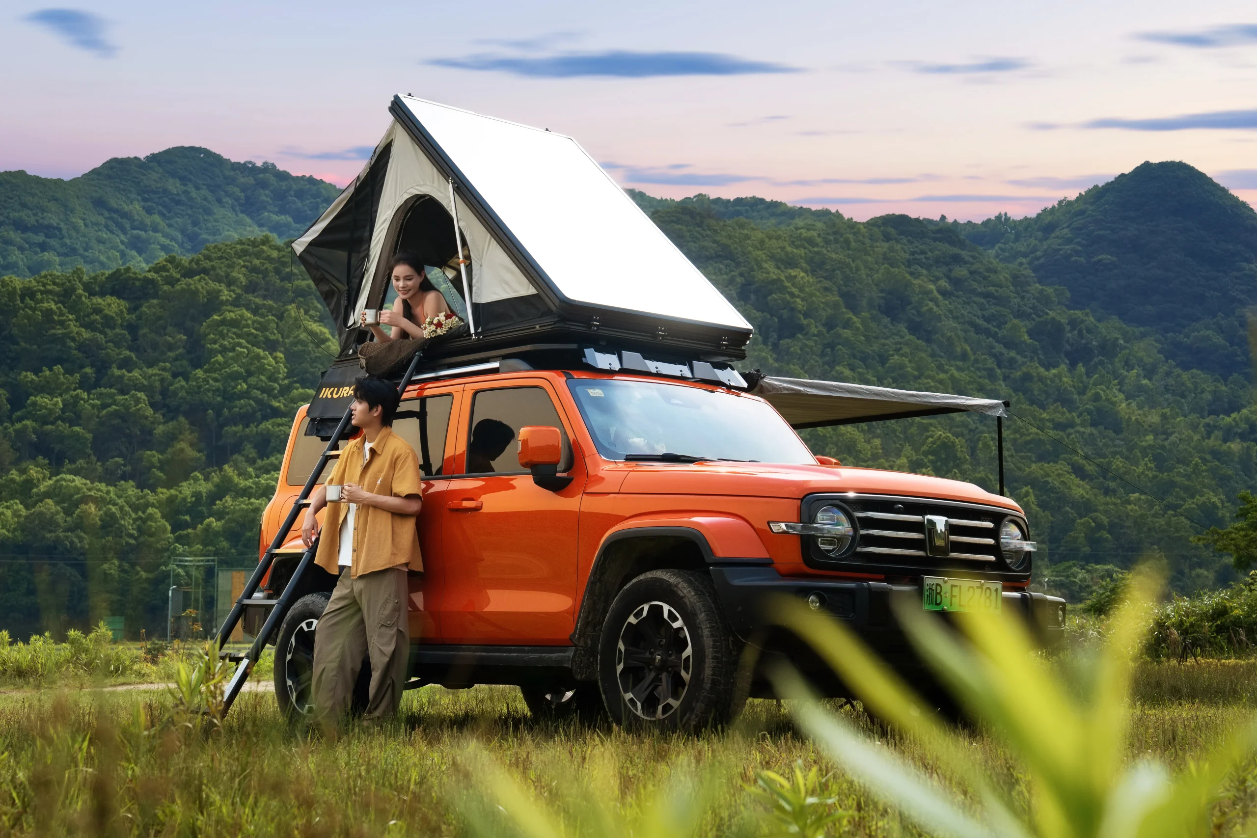 Car Roof Tent